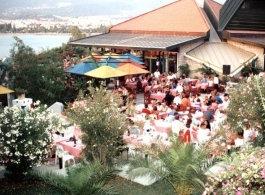 CLUB PATIO