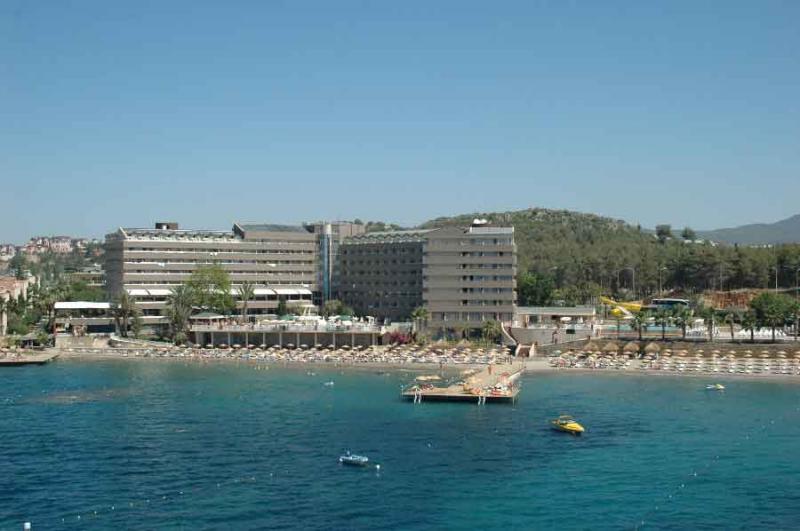 JASMIN BEACH HOTEL