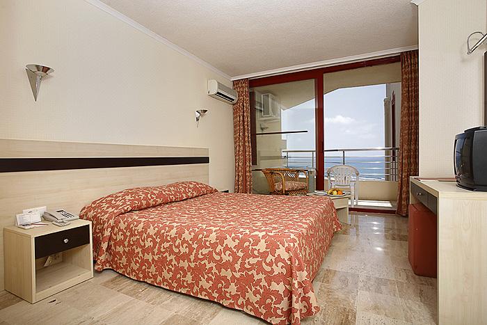 TAKSiM INTERNATiONAL OBAKÖY