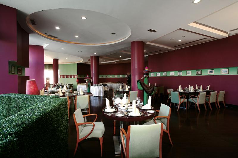 LiMAK ATLANTiS HOTEL