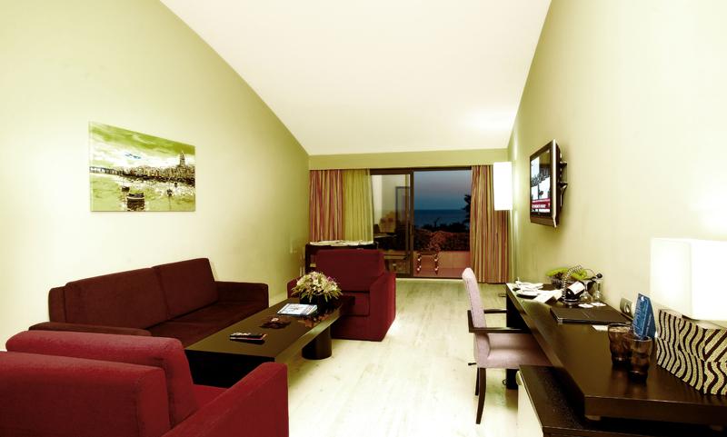 LiMAK ATLANTiS HOTEL