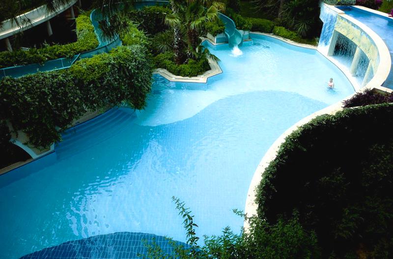 LiMAK ATLANTiS HOTEL