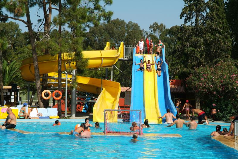 KUŞTUR TATiL KÖYÜ