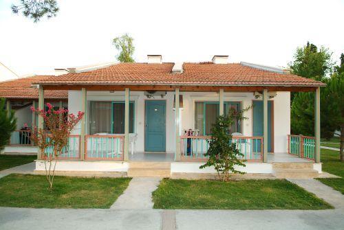 KUŞTUR TATiL KÖYÜ