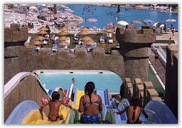 LONG BEACH AQUALAND RESORT