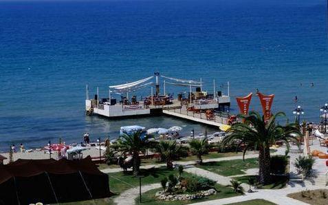 LONG BEACH AQUALAND RESORT