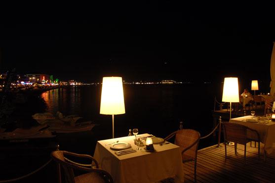 ELEGANCE HOTEL MARMARiS