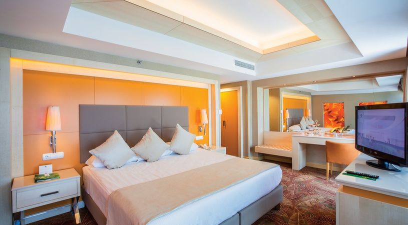 CORNELIA DELUXE RESORT