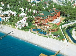 FANTASiA DELUXE HOTEL