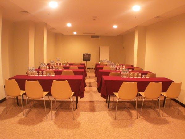 LiMAK ATLANTiS HOTEL