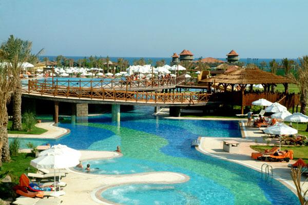 SHERWOOD BREEZES RESORT HOTEL