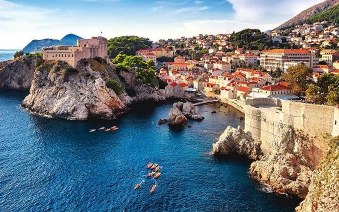 Uçakla Baştan Başa Balkanlar ( Belgrad Başlar)